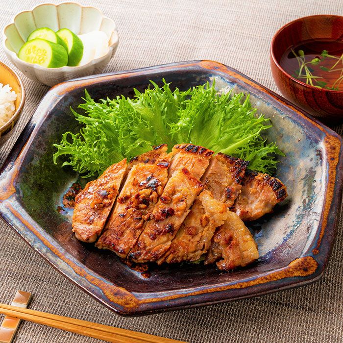 料理屋まえかわ」前川浩一氏監修 国産豚肉の西京味噌たれ漬｜おとなの