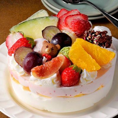 みさお牧場の新鮮な牛乳とたまごを使ったジェラートケーキ