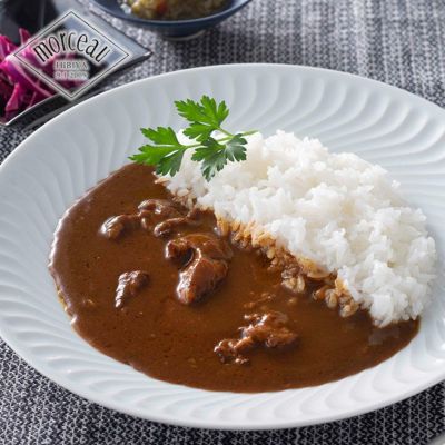 【モルソー】秋元さくらシェフ監修 国産牛すじ赤ワイン煮込みカレー(5個)