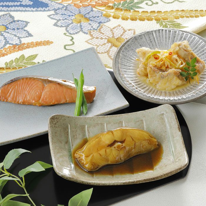 なだ万 料亭の焼魚・煮魚詰め合せ