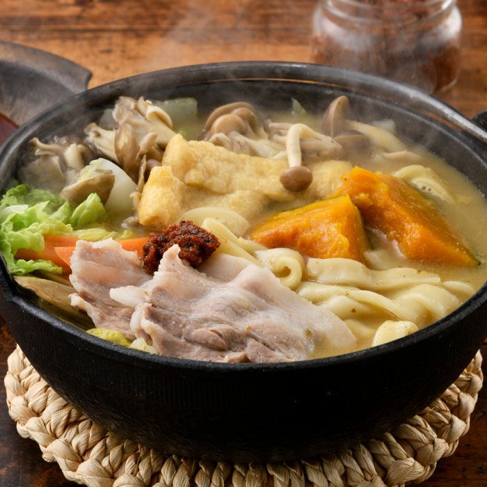 黄金ほうとうフルセット（山梨ワイン豚入り） 特製辛味噌付き  