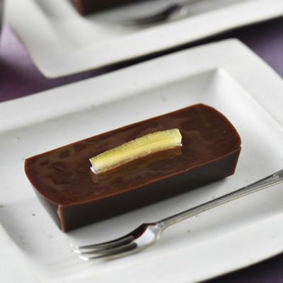 生チョコの羊羹8個入れ