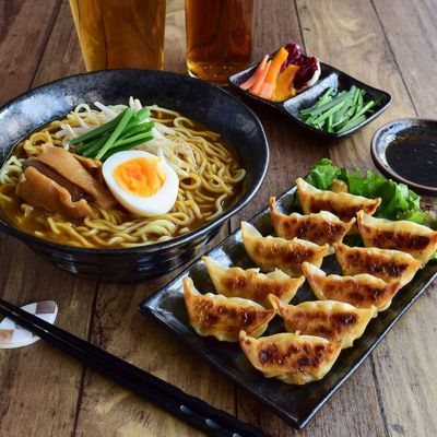 藤一番 カレーらーめんと餃子セット