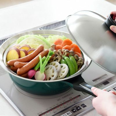 のせるだけで簡単蒸し器24～26cm