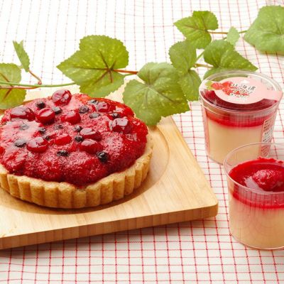 たっぷりベリータルトと木苺プリンのスイーツセット
